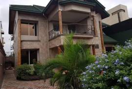 Belle Villa en étage en location/ Kitambo